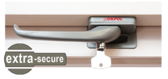 klamka extra secure - trzyszybowe, drewniane okno dachowe OKPOL ISOV I7
