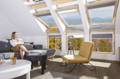 Roleta wewnętrzna zasilana solarnie, sterowana radiowo - Fakro ARF Solar