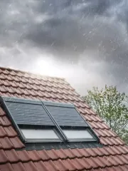 Elektryczna roleta zewnętrzna VELUX SML.