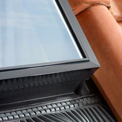 Wyłaz dachowy VELUX GVT 0059Z 103 54x83 cm