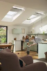 Solarna roleta zaciemniająca VELUX DSL.