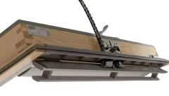 ElektryczElektrycznie otwierane okno dachowe VELUX GLL 106121