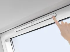 Okno dachowe VELUX GLU 0061B dolne otwieranie, poliuretanowe, białe - nawiewnik.