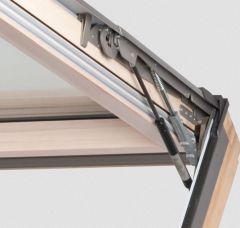 okpol ISK E2 siłowniki.jpg