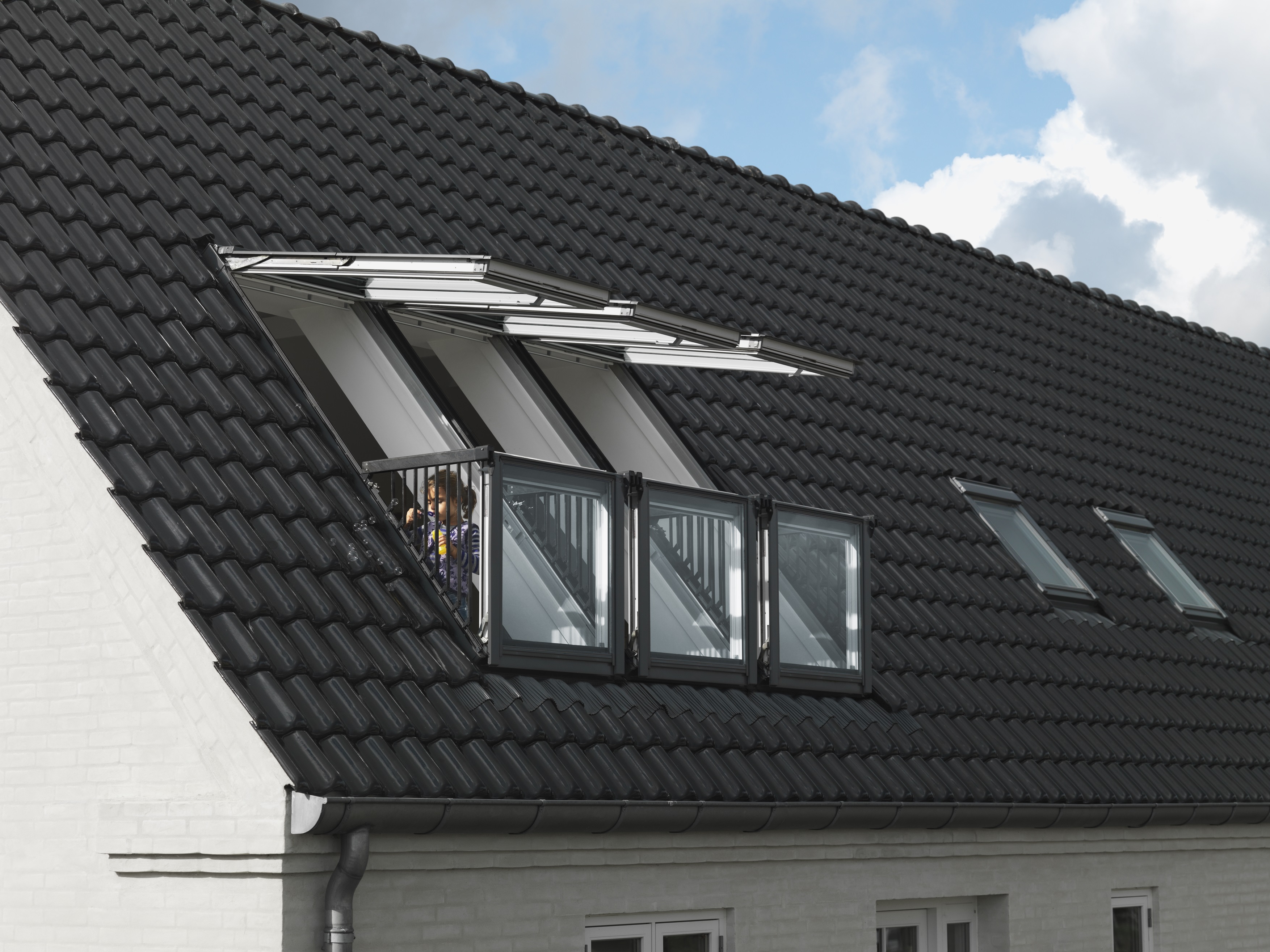 Balkon dachowy, biały - VELUX GDL 2066